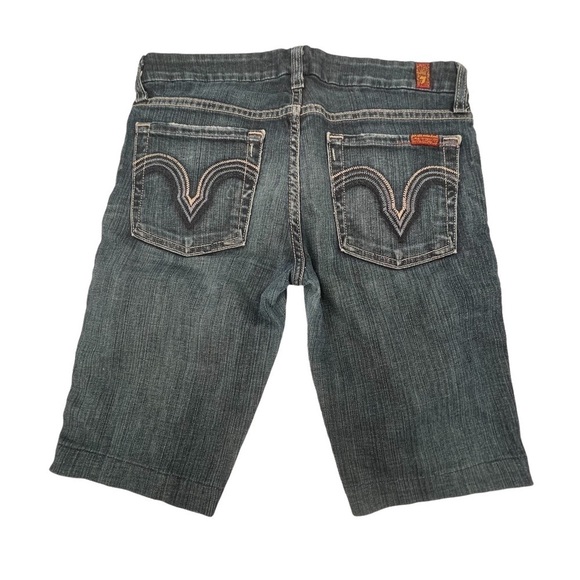 7 For All Mankind Kate Bermuda Distressed Denim Jean Shorts Size 27 Women's - Picture 3 of 8